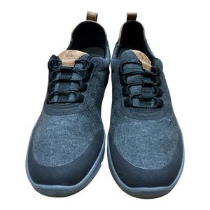 Cloudsteppers by Clarks Gray and Black Sneakers with Lace-Up Design